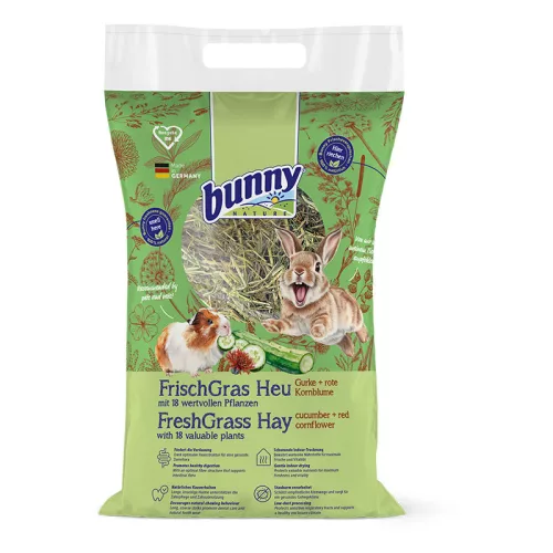 bunnyNature FreshGrass Hay with cucumber + red cornflower 500g