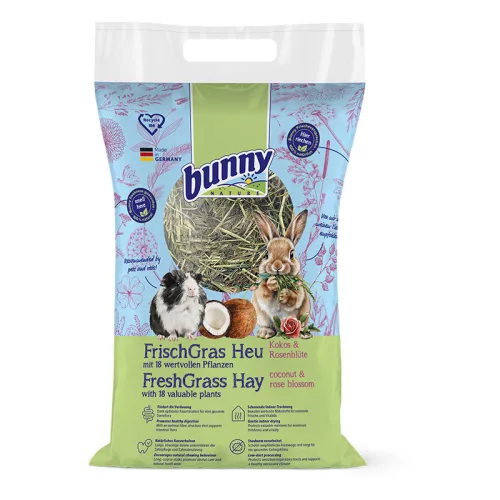 bunnyNature FreshGrass Hay with coconut & rose blossom 500g