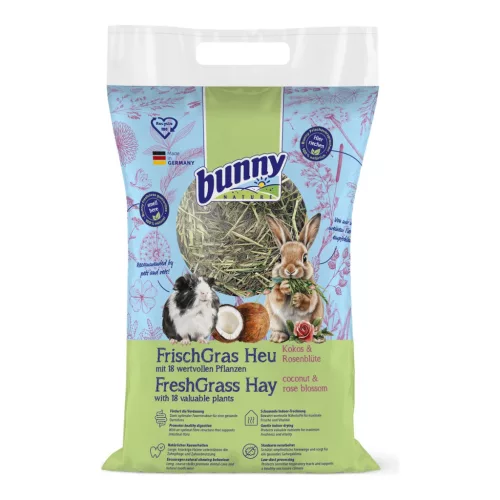 bunnyNature FreshGrass széna kókusszal és rózsasziromokkal 500 g