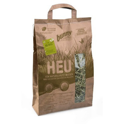 bunnyNature Hay from Nature Conservation Meadows with organic apple pieces 250g 